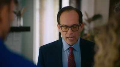 I'm here to make sure
there's a proper transfer - Mr. Manhattan