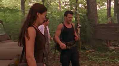 I'm here to meet a contact - Relic Hunter