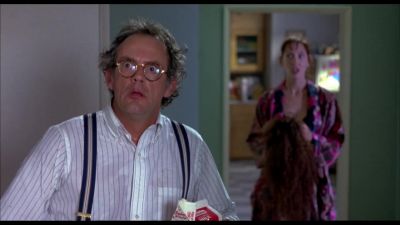 I'm here to rent the apartment - Suburban Commando
