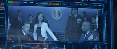 I'm here. - Interceptor