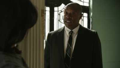 I'm here to serve Mr. Gigante
a subpoena - Godfather of Harlem