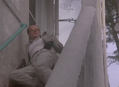 I'm hit! I'm coming out! - Miami Vice