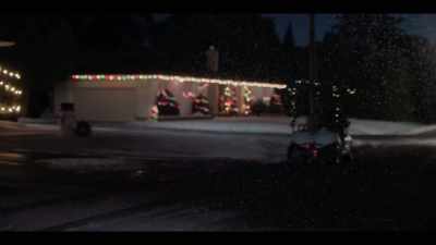 I'm hot pursuit!
They're-they're-- - Catch Me If You Claus