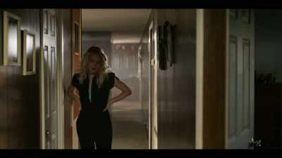 I'm--I'm just a valet.
I got to fly low right now. - Heels