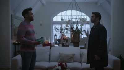 I'm, I'm sorry
about earlier, Henry. - The Holiday Exchange
