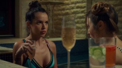 - I'm...I'm with Nicole. - I'm with Doc. - Wynonna Earp