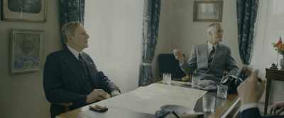 I'm in a meeting. It can wait.
- It's urgent. - Into the Darkness