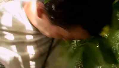 >> I'M IN THE SEARING HEAT AND - Man vs. Wild