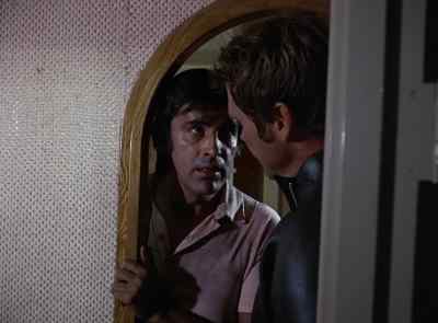 I'm Julio. - The Six Million Dollar Man