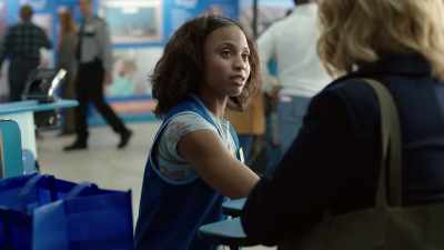 I'm just gonna come back.
- This will just take a second. - Good Girls