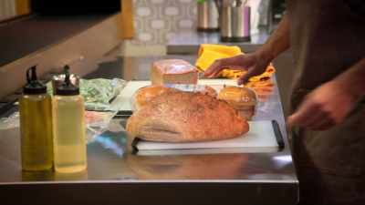 I'm just gonna make a sandwich, - Secret Chef