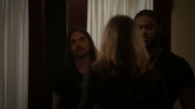 I'm just grabbing some clothes. - The Originals