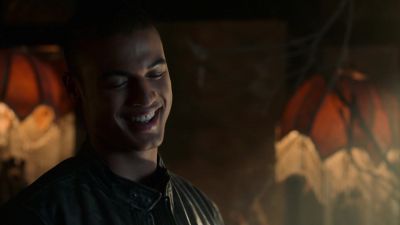 -I'm just playing.
-I'm not. - Marvel's Runaways