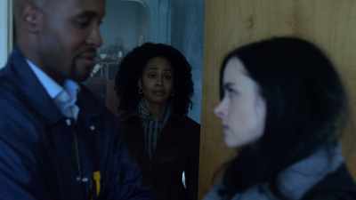 I'm just saying, you might
wanna consider going home, - Marvel's The Defenders