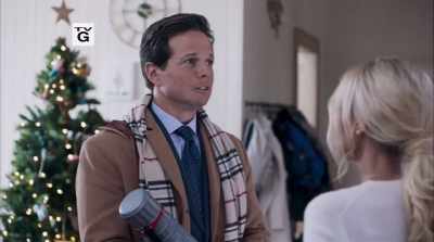 I'm just sorry you didn't
know it was for this. - A Christmas Love Story
