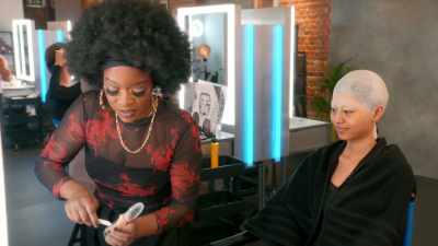 I'm just using scar wax now
to build up her features. - Glow Up: Britain's Next Make-Up Star