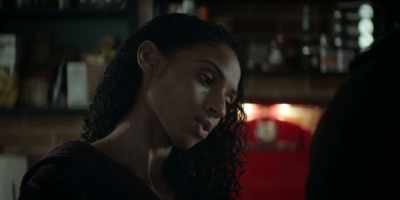 -I'm keeping my key. 
-[Gloria] Victor-- - Power Book IV: Force