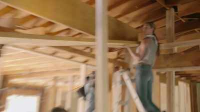 I'm Kim Wolfe,
and I help homeowners - Why the Heck Did I Buy This House?