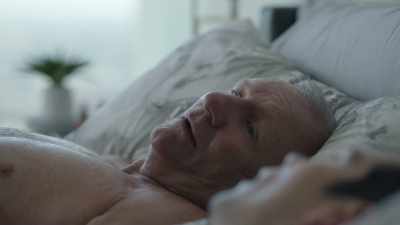 - I'm lactose intolerant.
- Stop! You dog! - Weird City