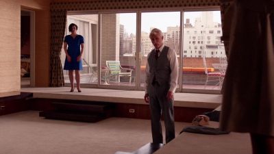 I'm late for a meeting. - Mad Men