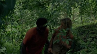 - I'm Libby.
- Michael. - Lost