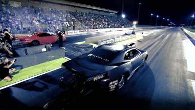 I'm like, "All right, it's
going on the run right now." - Street Outlaws No Prep Kings Team Attack