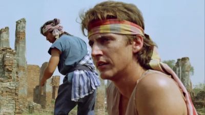 I'm listening to a fucking drunk - The King of the Kickboxers