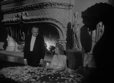 Forty nine thousand acres of nothing but scenery and statuesI'm lonesome - Citizen Kane