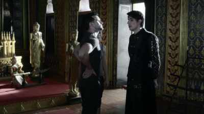 I'm looking for a
particular sword. - King Arthur and the Knights of the Round Table