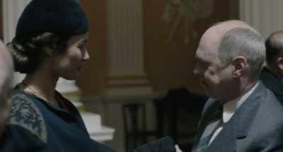 - I'm looking forward to it.
- You never kiss my hand any more. - The Death of Stalin