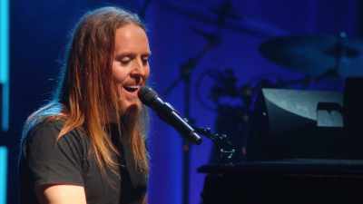 ♫ I'm looking forward
to Christmas - Tim Minchin: Back