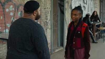 - I'm looking for information.
- What kind of information? - Naomi