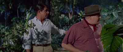 I'm lost, boss. Any idea where we are? - Dinosaurus!