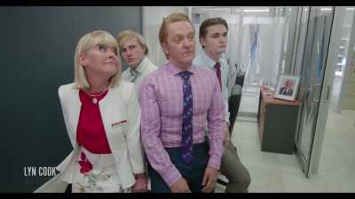 I'm Lyn Cook, - Lunatics