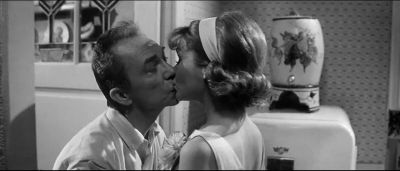I'm making myself a black chiffon negligee - Kiss Me, Stupid