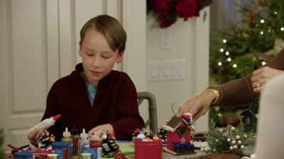 I'm making
a Christmas ornament for Cole. - Random Acts of Christmas