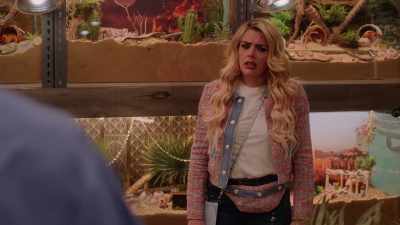 I'm making decent
enough money on Cameo, - Girls5eva