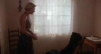 I'm Marilyn Wade. - Dolly Dearest