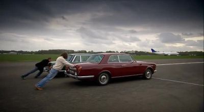 I'm moving. I'm not.
And I was already ahead. - Top Gear