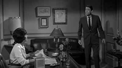 I'm mr. Stillwell. I called. - Mirage
