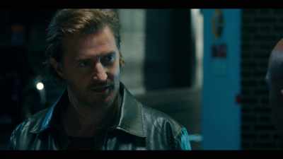 -I'm... no one.
-[Dave] Oh, stop lying to me! - Stay Close