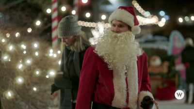 ♪ I'm not a child ♪ - My Grown-Up Christmas List
