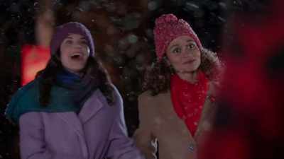 I'm not asking him that. Hi.
Yes, we seem to have a flat. - Believe in Christmas
