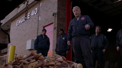 - I'm not cleaning this up,
McHolland. - Chicago Fire