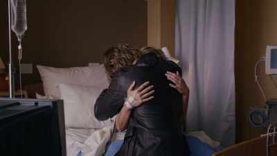 - I'm not crying - Informer 3838