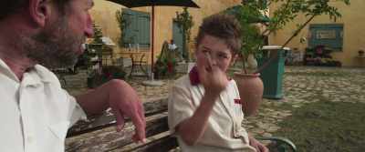 I'm not eating anything,
it's a toothbrush. - Good Life