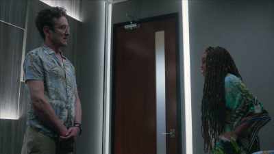 - I'm not following you.
- [ Chuckles ] - The Rookie: Feds