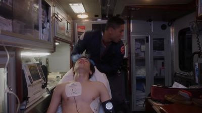I'm not getting a blood pressure. - Chicago Fire