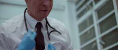 -I'm not getting a pulse.
-Let's go to CPR. - Fried Barry