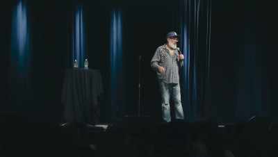 I'm not gonna be able
to sit her down - David Cross: Oh Come On